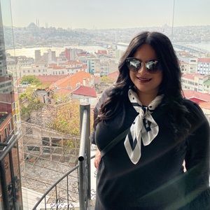 Meet your Posher, Nahall